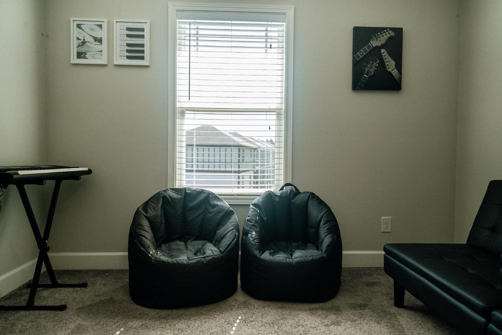 Enjoy This Mini-Mansion Near Downtown And The Airport! アトランタ エクステリア 写真